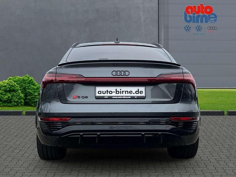 Second-hand Audi e-tron Sportback Sport 369 kW (503 CP) 2024 Gri SUV