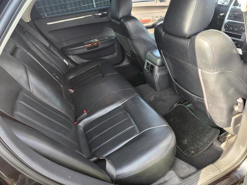 Gebraucht Chrysler 300C 250 PS (183 kW) 2009 Schwarz Limousine