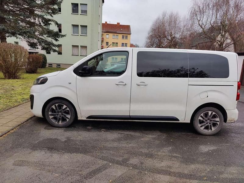 Gebraucht Opel Zafira Tourer 177 PS (130 kW) 2022 Weiß Van / Kleinbus