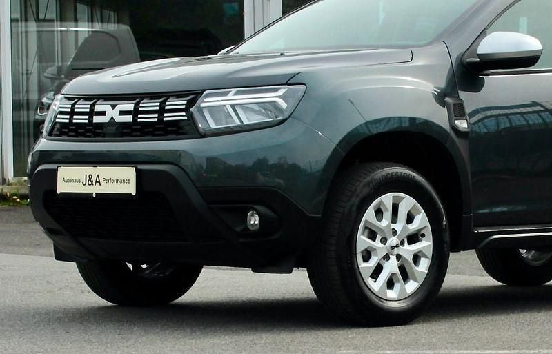 Second-hand Dacia Duster Expression 91 CP (66 kW) 2023 Gri SUV
