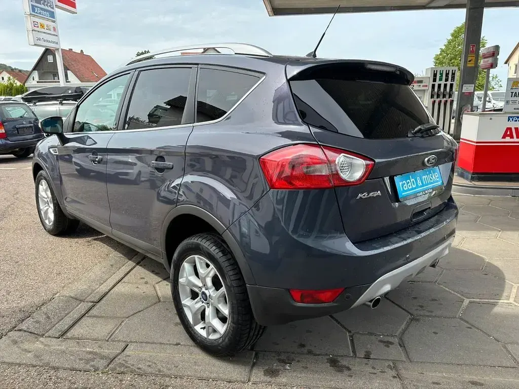 Gebraucht Ford Kuga Champions Edition 140 PS (102 kW) 2012 Blau SUV