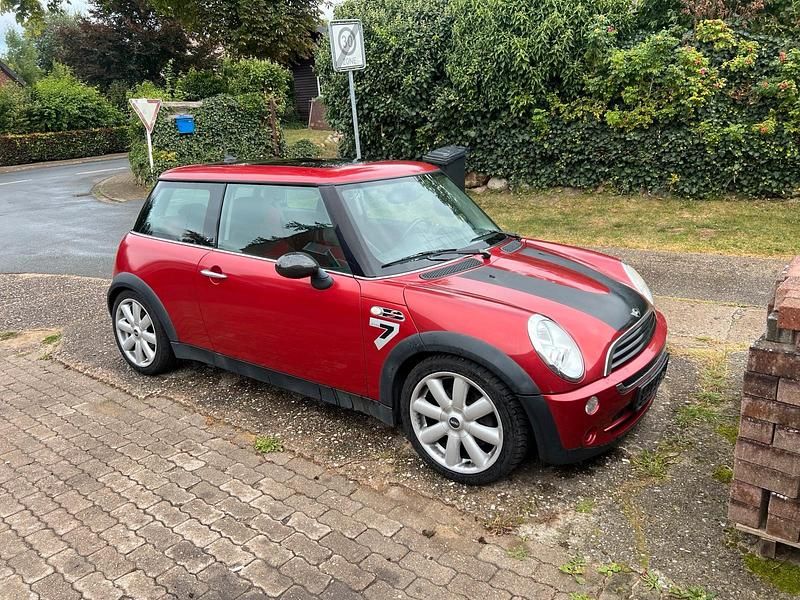Rot Gebraucht 2006 Mini ONE Kleinwagen | 1.950 € (Guter Preis) - Bild 1/3