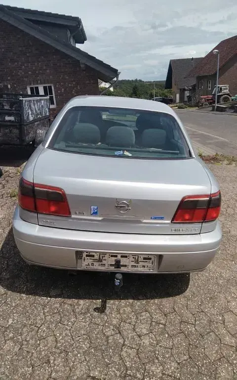 Gebraucht Opel Omega 144 PS (105 kW) 2002 Silber Limousine