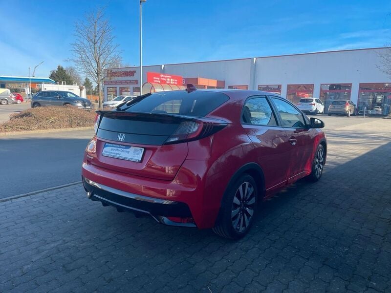 Gebraucht Honda Civic Elegance 141 PS (103 kW) 2017 Rot Limousine