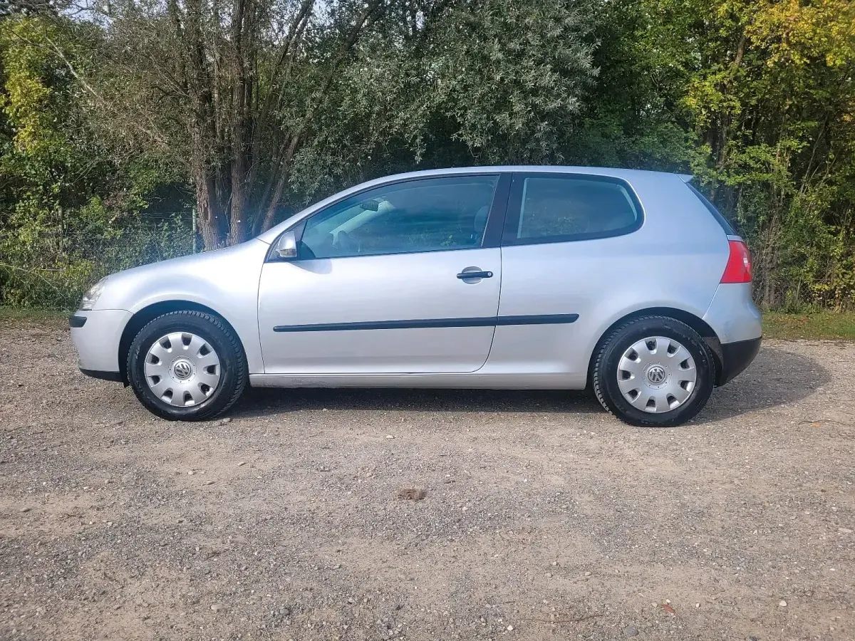 Brugt VW Golf 75 HK (55 kW) 2005 Sølv Coupe