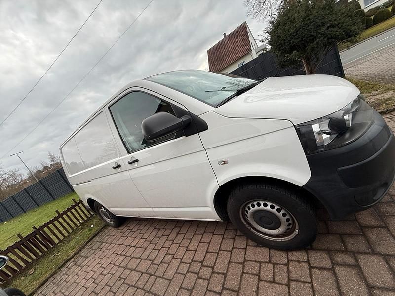 Gebraucht VW Transporter 102 PS (75 kW) 2014 Weiß Van