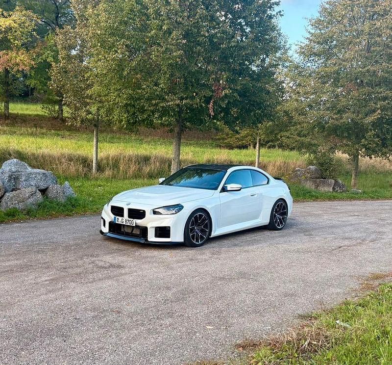 Weiß Gebraucht 2024 BMW M2 Shadowline Coupé | 63.500 € (Fairer Preis) - Bild 1/4