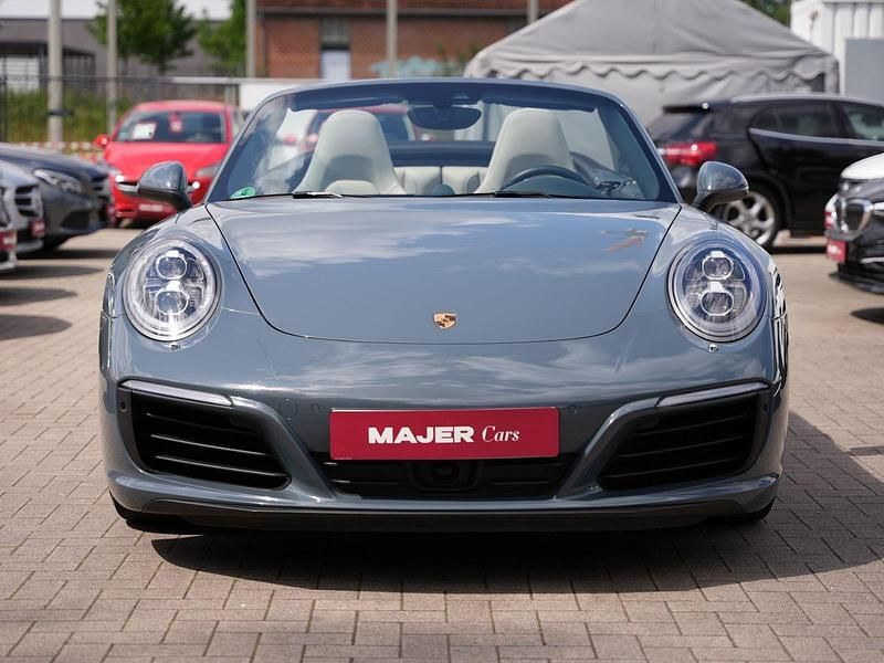Grau metallic Gebraucht 2016 Porsche 991 Cabrio | 123.910 € (Guter Preis) - Bild 1/4