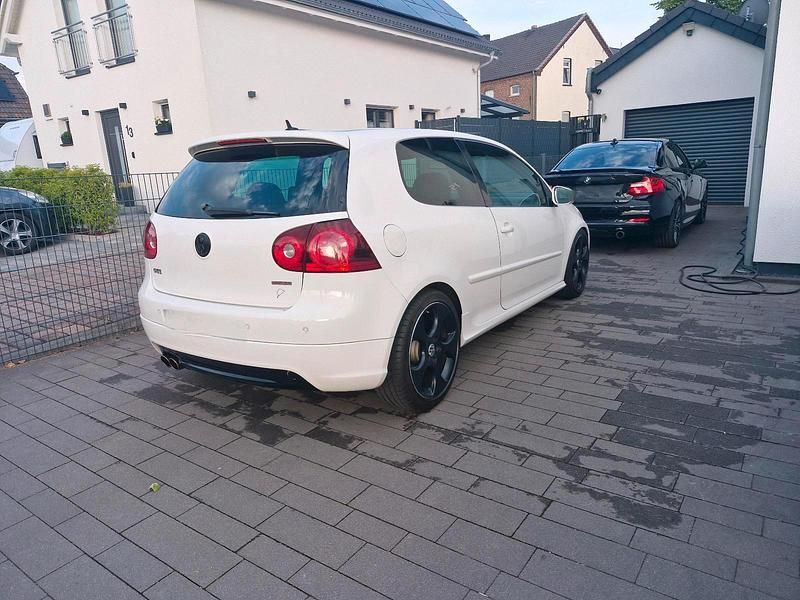 Gebraucht VW Golf V Edition 420 PS (308 kW) 2007 Weiß Limousine