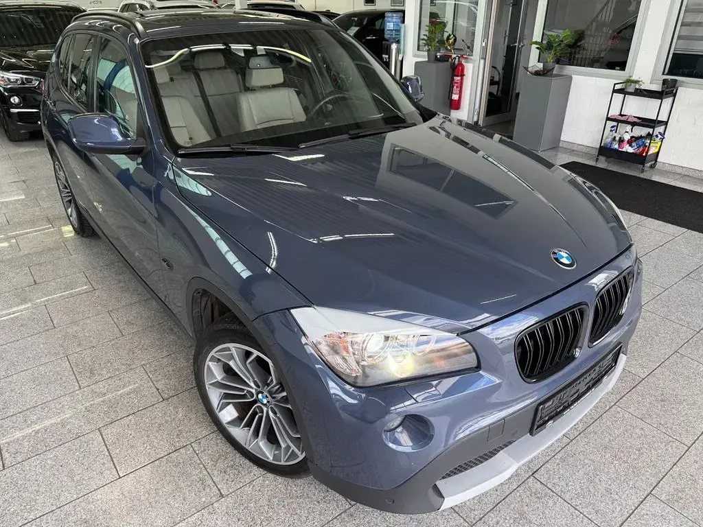 Gebraucht BMW X1 Performance 177 PS (130 kW) 2011 Blau SUV