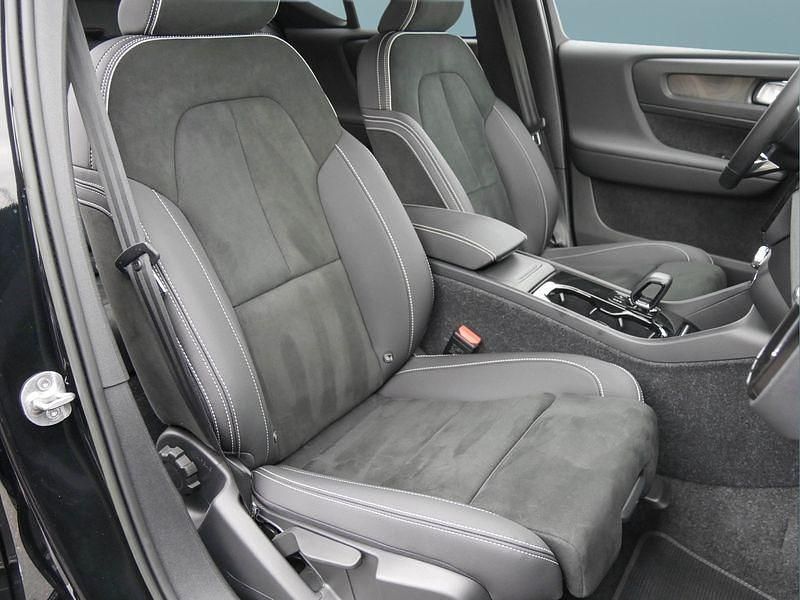 Gebraucht Volvo XC40 300 kW (408 PS) 2022 Schwarz SUV