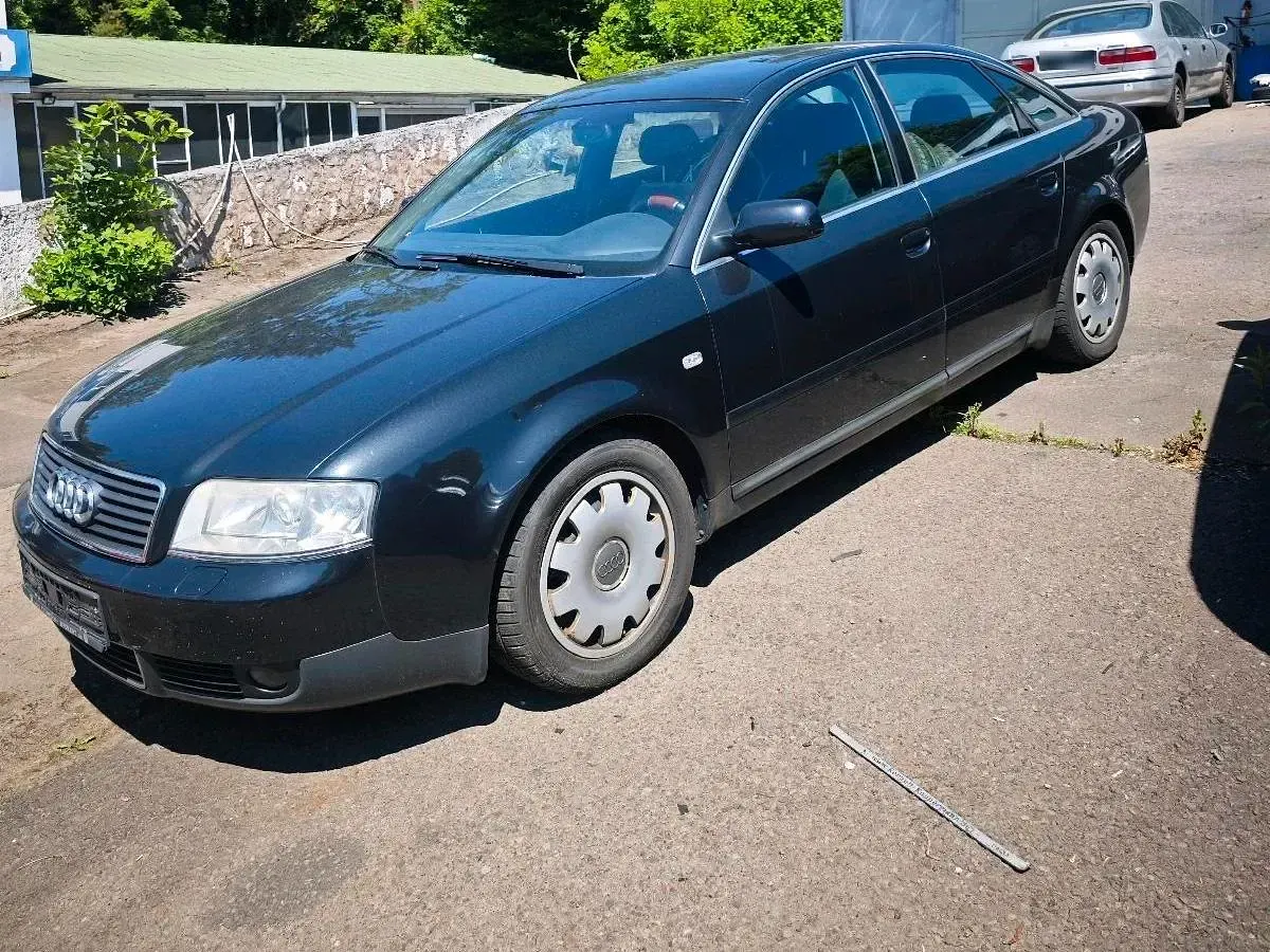Gebraucht Audi A6 155 PS (114 kW) 2002 Schwarz Limousine