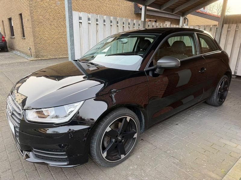 Gebraucht Audi A1 125 PS (91 kW) 2015 Schwarz Kleinwagen