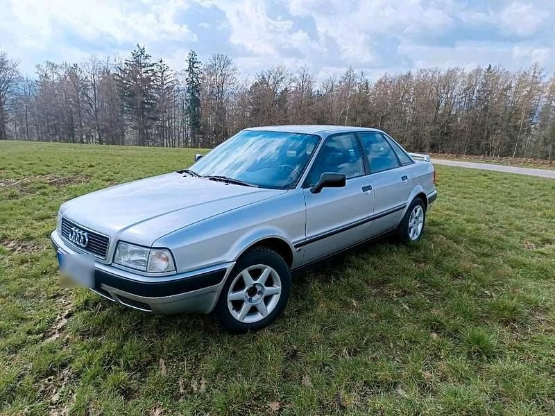 Gebraucht Audi 80 90 PS (66 kW) 1991 Silber Limousine