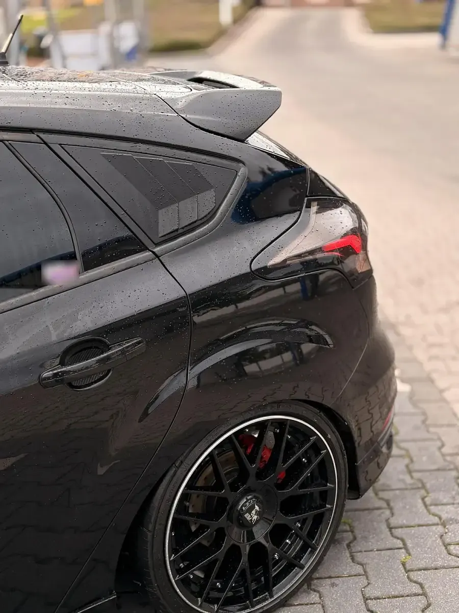 Gebraucht Ford Focus ST 250 PS (183 kW) 2015 Schwarz Limousine