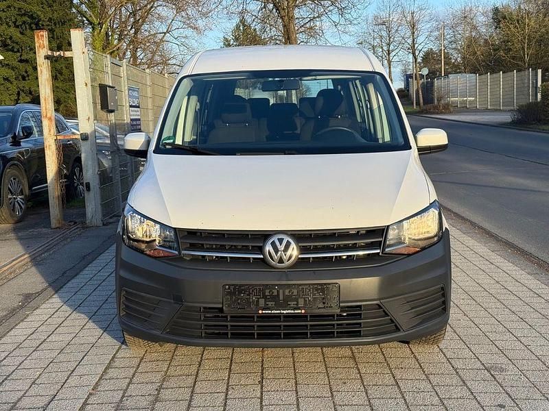 Gebraucht VW Caddy Maxi Trendline 102 PS (75 kW) 2015 Weiß Van / Kleinbus