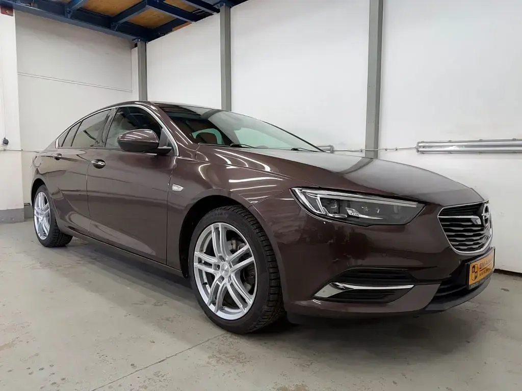 Gebraucht Opel Insignia Innovation 165 PS (121 kW) 2017 Braun Limousine