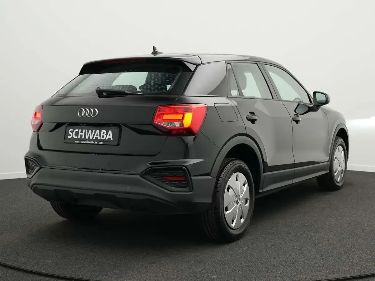 Gebraucht Audi Q2 110 PS (80 kW) 2022 Schwarz SUV