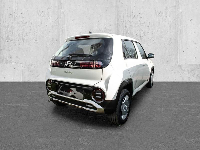 Neu Hyundai Inster Select 71 kW (97 PS) 2026 Unbleached ivory / sol Kleinwagen