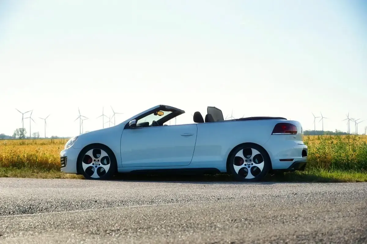 Gebraucht VW Golf Cabriolet GTI 211 PS (155 kW) 2012 Weiß Cabrio