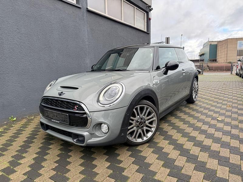 Grau Gebraucht 2015 Mini Cooper S Kleinwagen | 16.900 € (Fairer Preis) - Bild 1/4