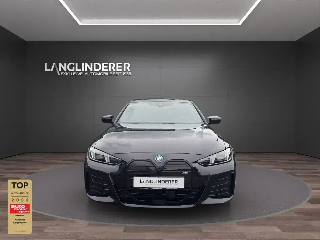 Gebraucht BMW i4 Performance 400 kW (544 PS) 2024 Black sapphire metallic Limousine