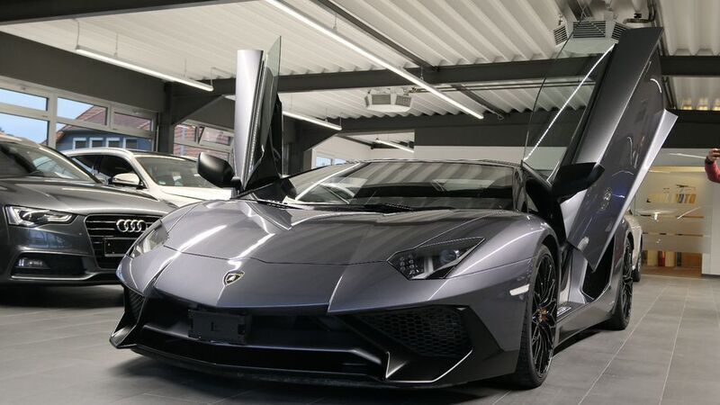 Grigio avlon Gebraucht 2017 Lamborghini Aventador Cabrio | 529.000 € (Fairer Preis) - Bild 1/4