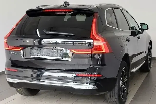 Gebraucht Volvo XC60 Inscription 341 PS (250 kW) 2021 Schwarz SUV