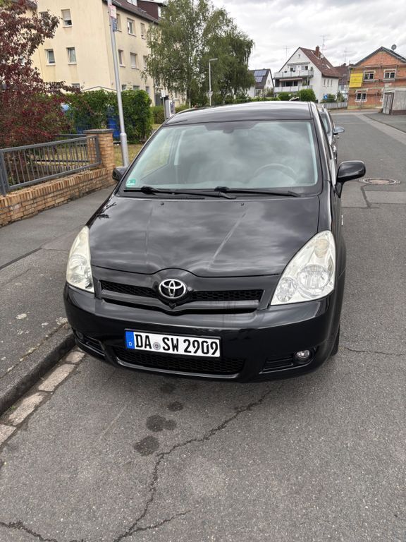 Schwarz Gebraucht 2005 Toyota Corolla Verso Edition Van / Kleinbus | 3.900 € (Fairer Preis) - Bild 1/4