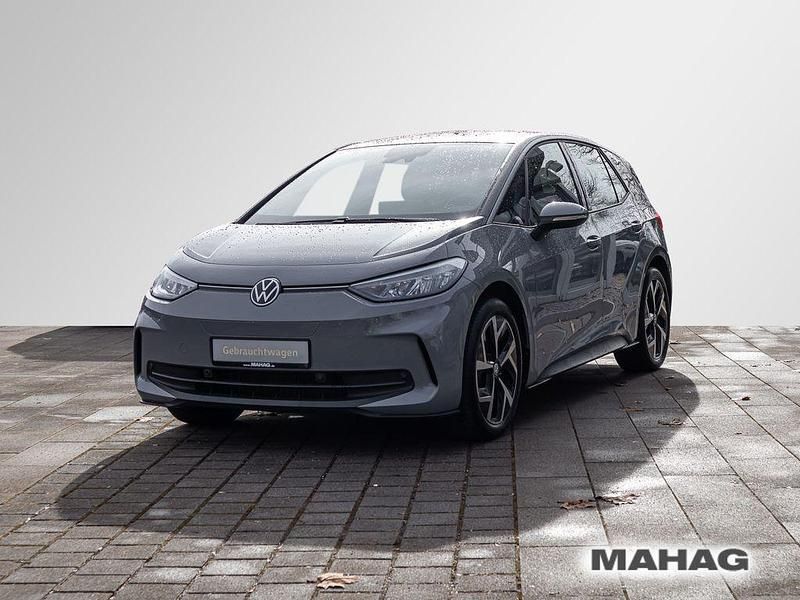 Gebraucht VW ID.3 Pro 150 kW (204 PS) 2023 Grau Kleinwagen