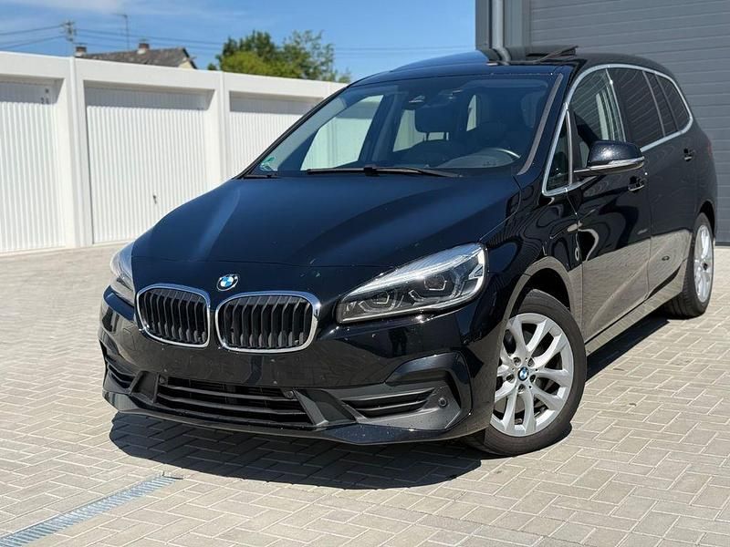 Gebraucht BMW 218 Gran Tourer Advantage 150 PS (110 kW) 2019 Schwarz Van / Kleinbus