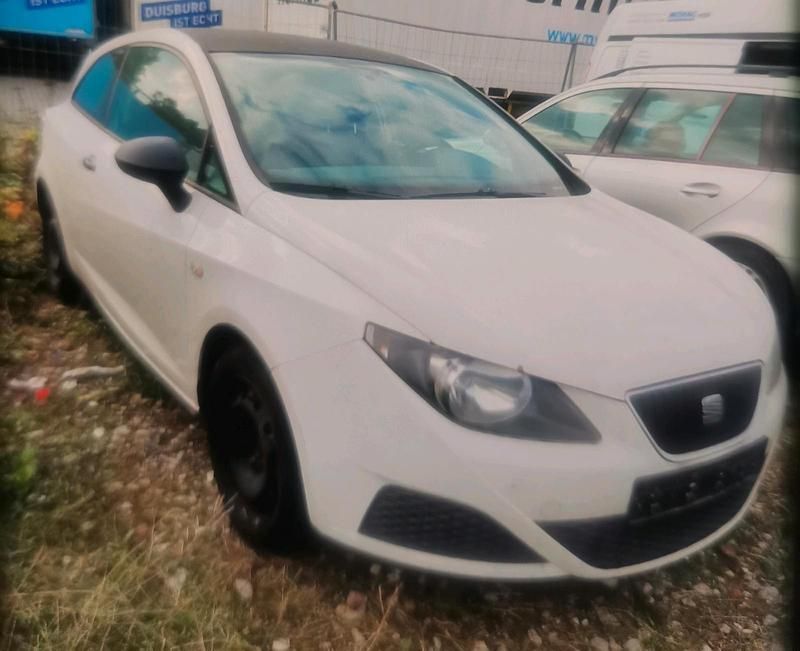 Gebraucht 2010 Seat Ibiza Coupé | 1.550 € - Bild 1/4