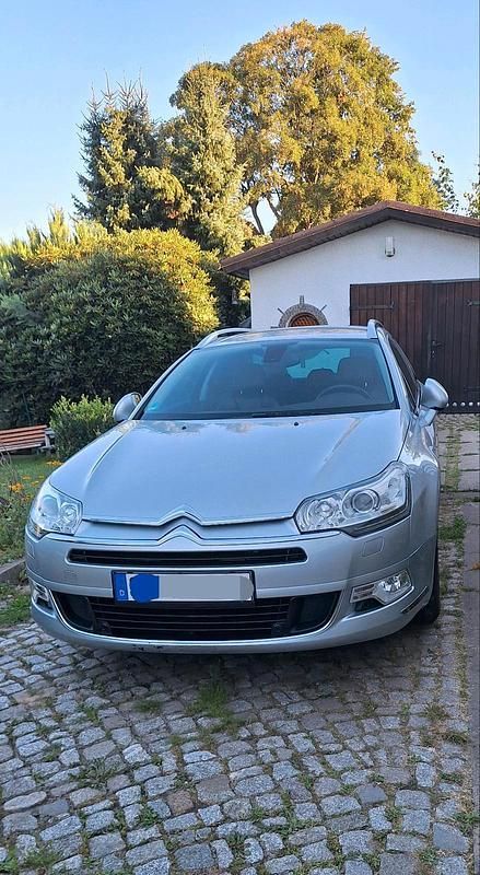 Silber Gebraucht 2013 Citroën C5 Exclusive Kombi | 4.000 € (Fairer Preis) - Bild 1/4
