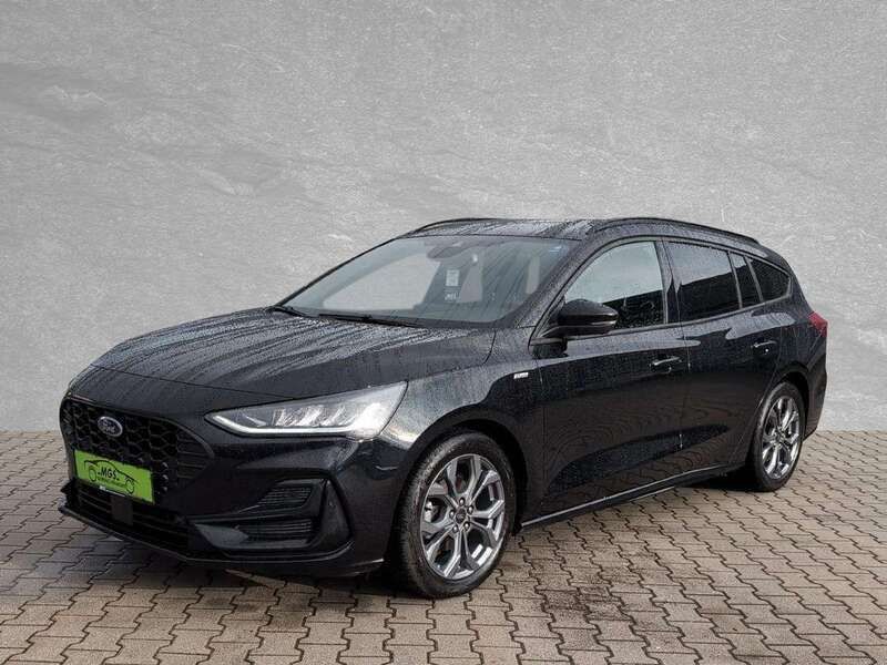 Gebraucht Ford Focus ST-Line 125 PS (91 kW) 2023 Agate black metallic Kombi