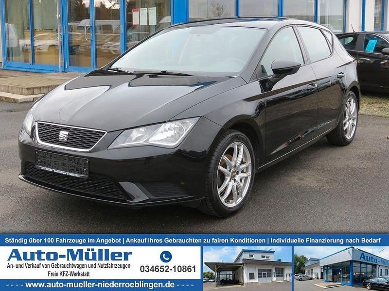 Mitternachtsschwarz Gebraucht 2016 Seat Leon Reference Limousine | 9.990 € (Fairer Preis) - Bild 1/4