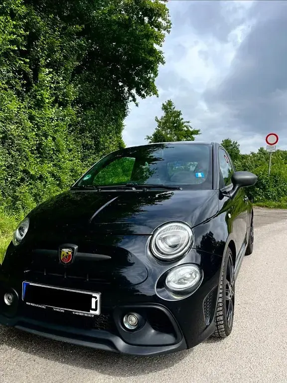 Gebraucht Abarth 595 70th Anniversary 179 PS (131 kW) 2019 Schwarz Kleinwagen