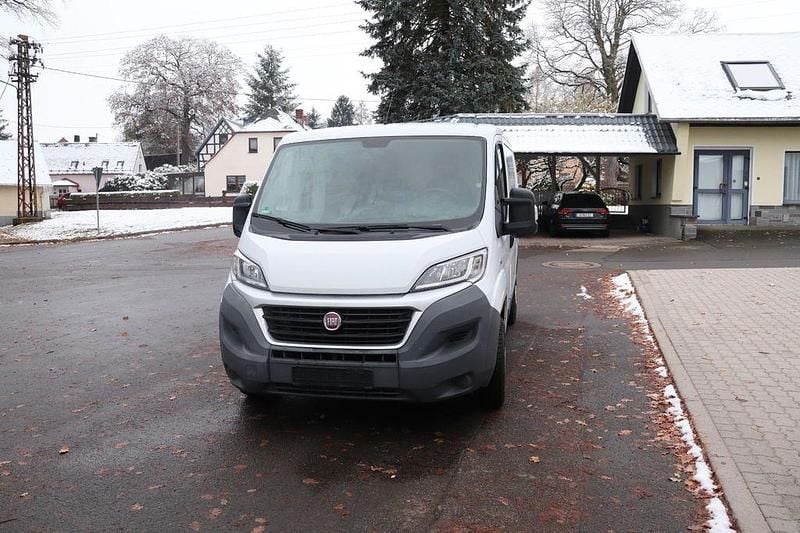 Gebraucht Fiat Ducato 116 PS (85 kW) 2015 Weiß Van