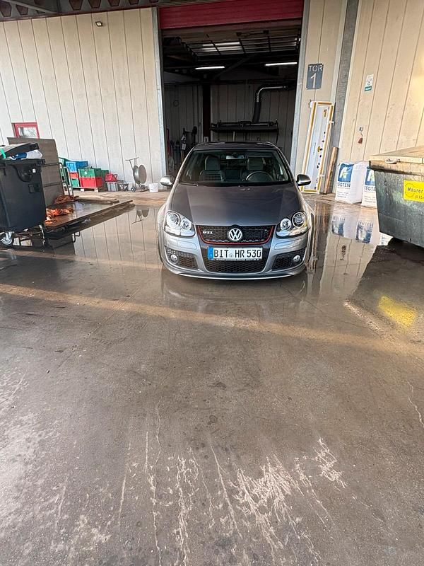 Gebraucht VW Golf V GTI 350 PS (257 kW) 2008 Grau Kleinwagen