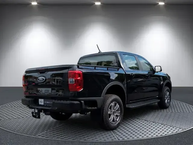 Neu Ford Ranger XLT 170 PS (125 kW) 2026 Schwarz Pickup