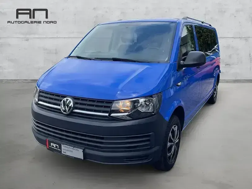 Gebraucht VW Caravelle 102 PS (75 kW) 2019 Blau Van