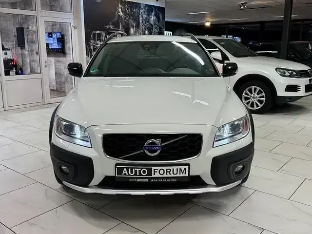 Gebraucht Volvo XC70 181 PS (133 kW) 2016 Weiß SUV