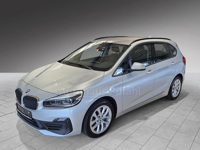Gebraucht BMW 225 Active Tourer 136 PS (100 kW) 2020 Grau Van / Kleinbus