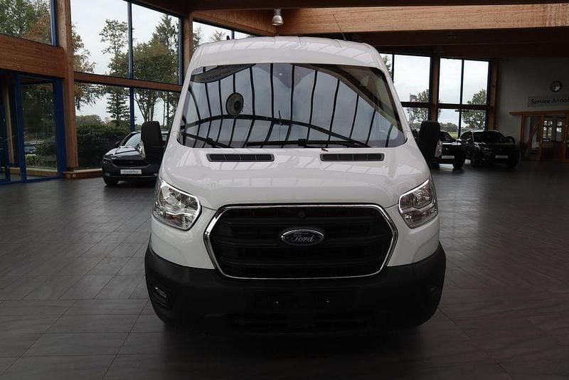 Gebraucht Ford Transit Trend 131 PS (96 kW) 2020 Weiß Limousine