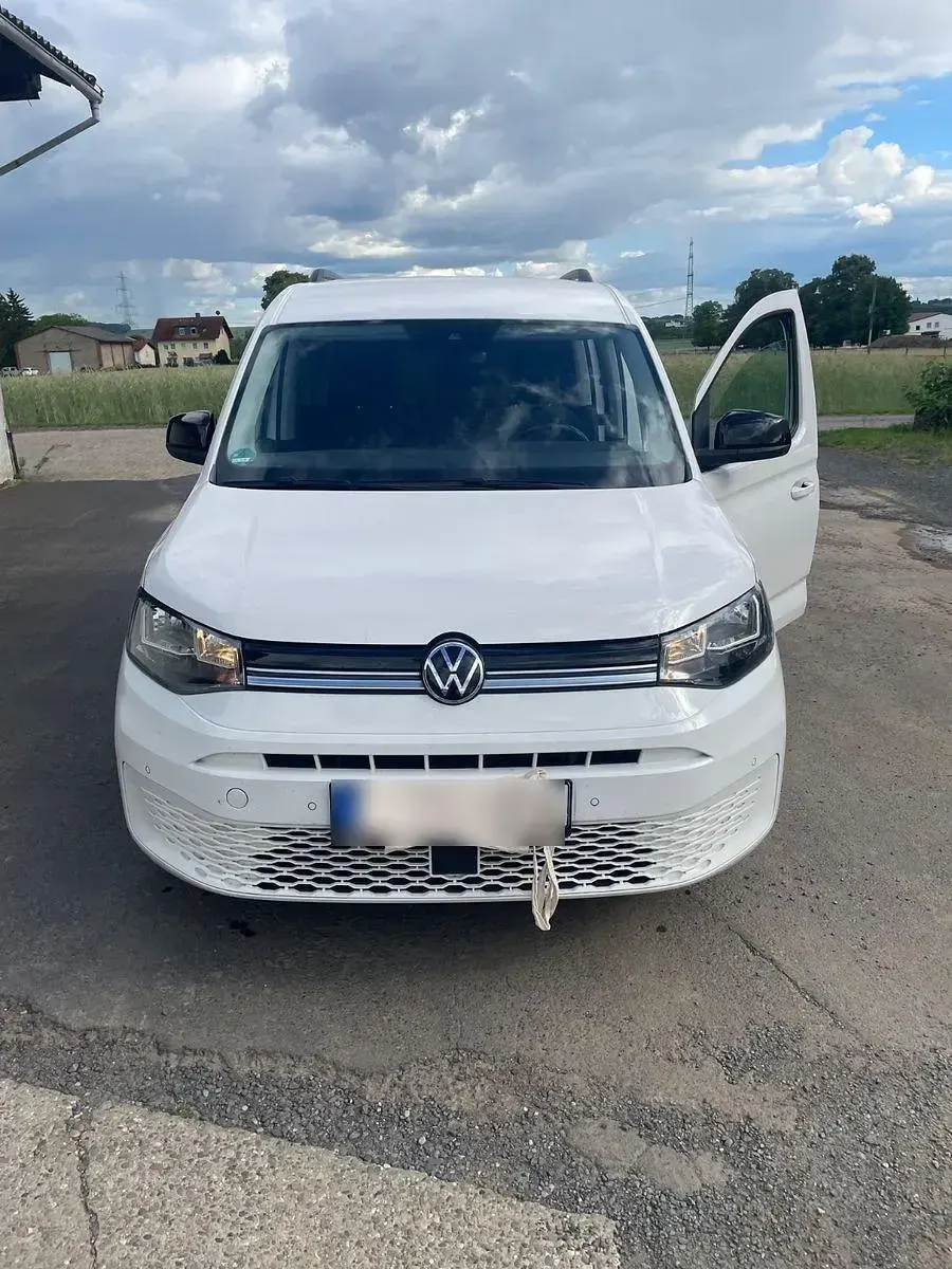 Gebraucht VW Caddy 122 PS (89 kW) 2021 Weiß Van / Kleinbus