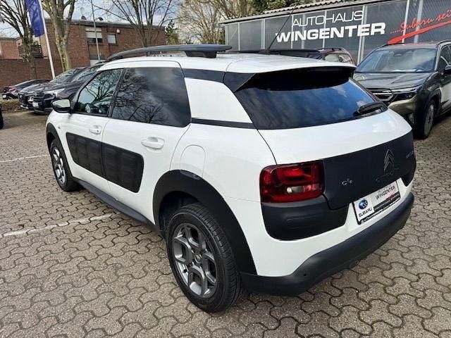 Gebraucht Citroën C4 Shine 82 PS (60 kW) 2018 Lack weiss banquise/deckende lackierung SUV