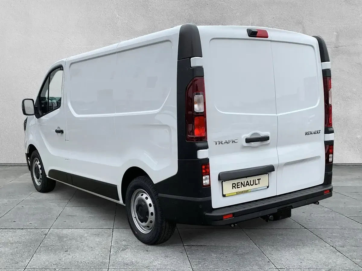 Gebraucht Renault Trafic Komfort 131 PS (96 kW) 2025 Weiß Van / Kleinbus