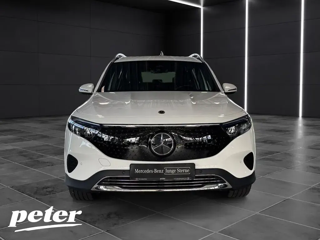 Gebraucht Mercedes EQB250+ Advanced 139 kW (190 PS) 2025 Unilack polarweiß SUV