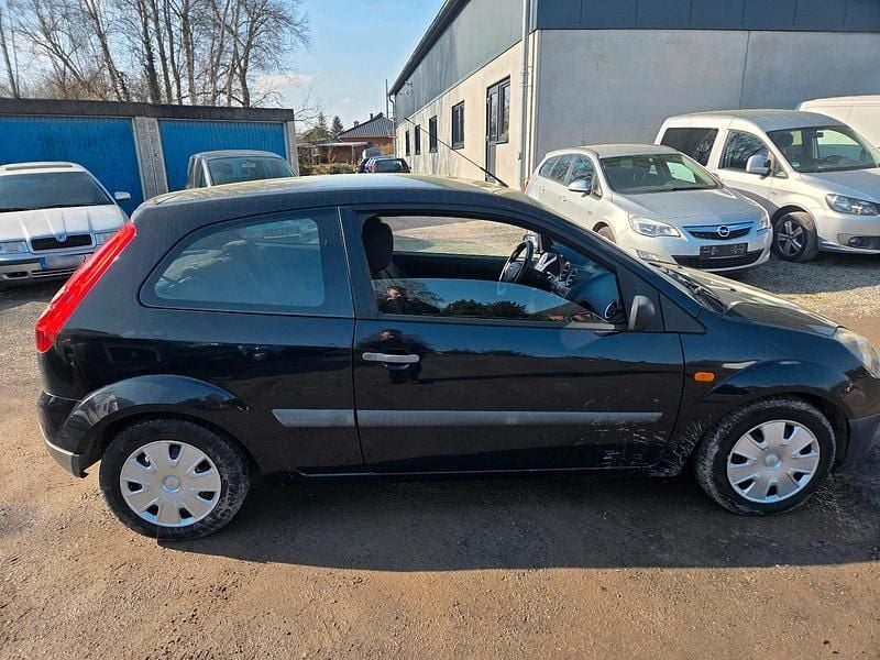 Gebraucht Ford Fiesta 60 PS (44 kW) 2005 Kleinwagen