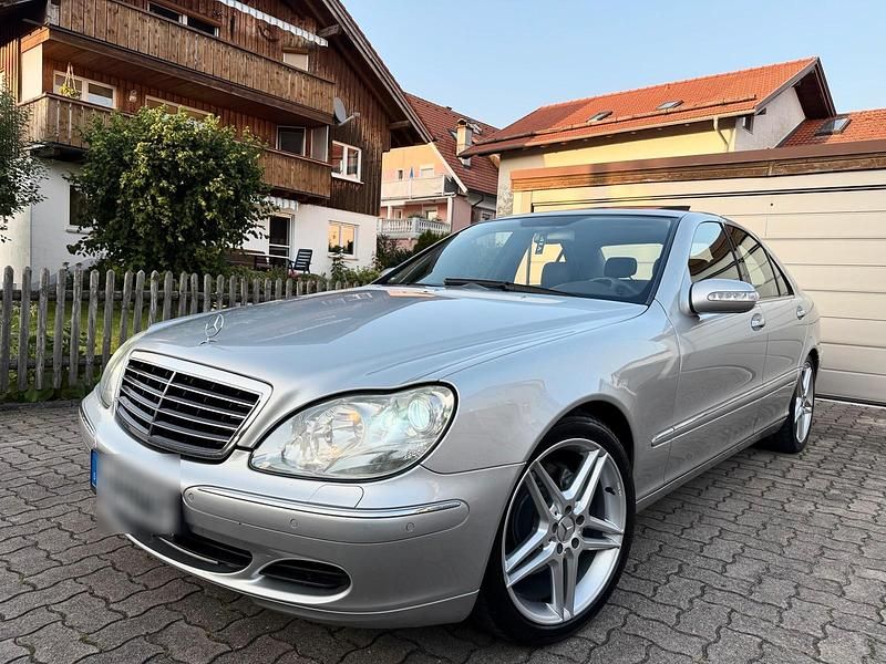 Silber Gebraucht 2004 Mercedes S320 Limousine | 8.500 € (Fairer Preis) - Bild 1/4