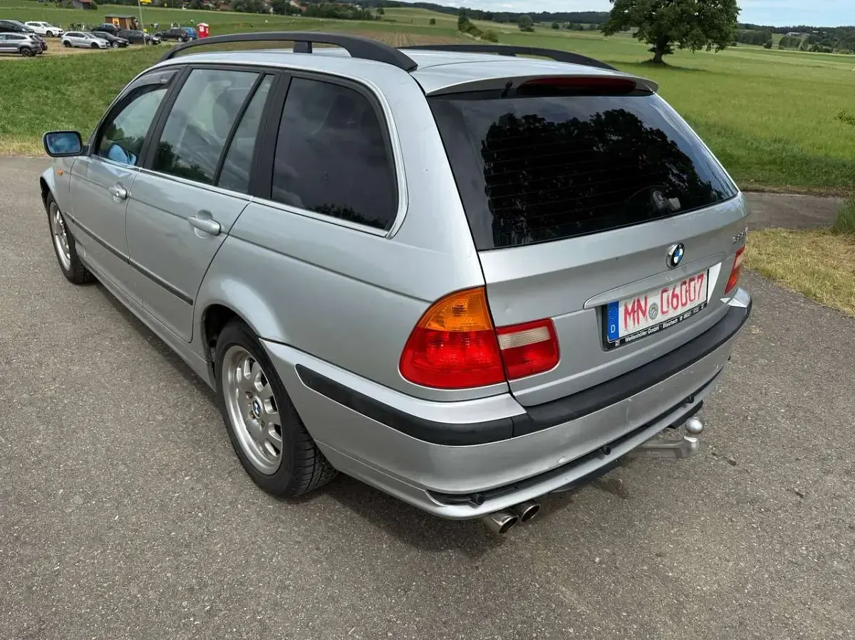 Gebraucht BMW 325 192 PS (141 kW) 2003 Other Kombi